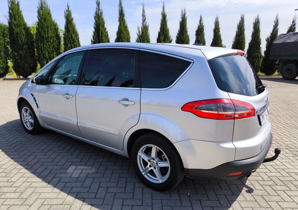 Ford S-Max cena 28900 przebieg: 298000, rok produkcji 2010 z Sobótka małe 277